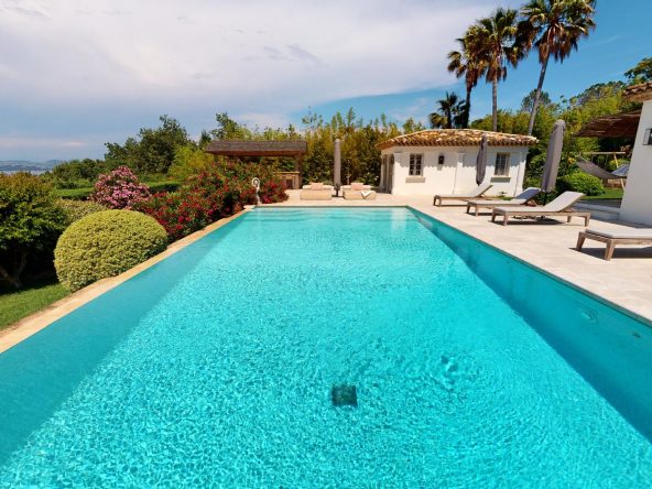 Gold_Belle-Isn-Piscine-1