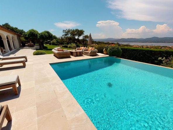 Gold_Belle-Isn-Piscine-2