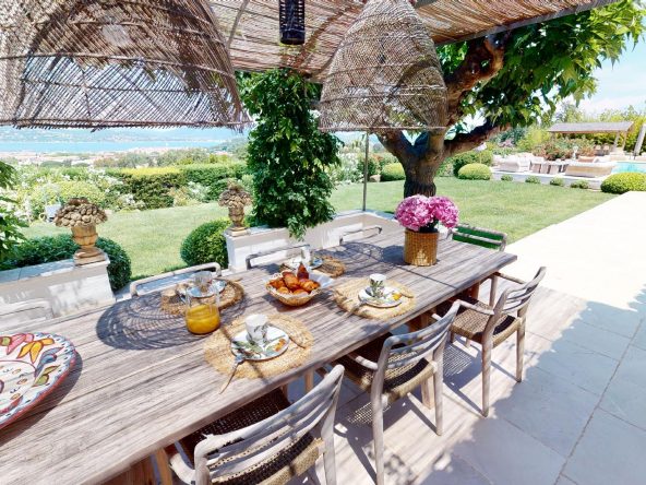 Gold_Belle-Isn-Terrasse-Ouverte