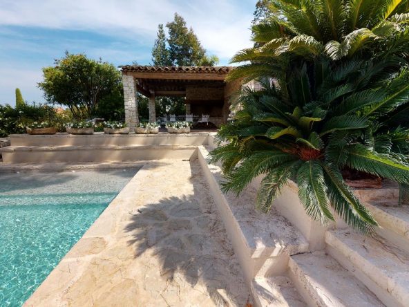 LaSource-PISCINE