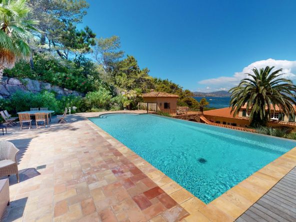 Sunbeach_Parcs-Piscine